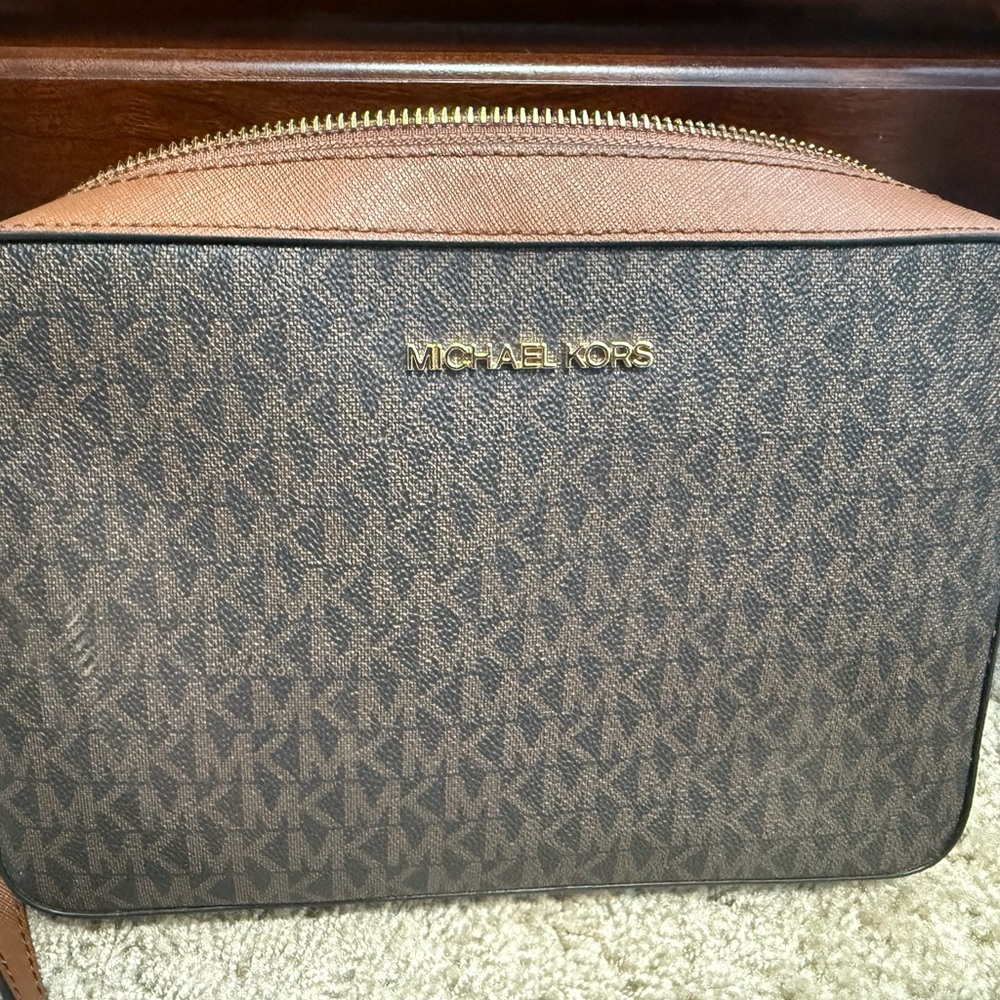 Michael Kors Signature Brown Crossbody Brown